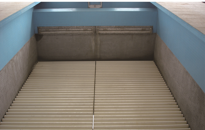 ����V�ز�ˮ����ϵ�y